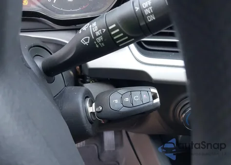 2025 Chevrolet Trax Ls из США, поврежденный, VIN KL77LFEP4SC114144